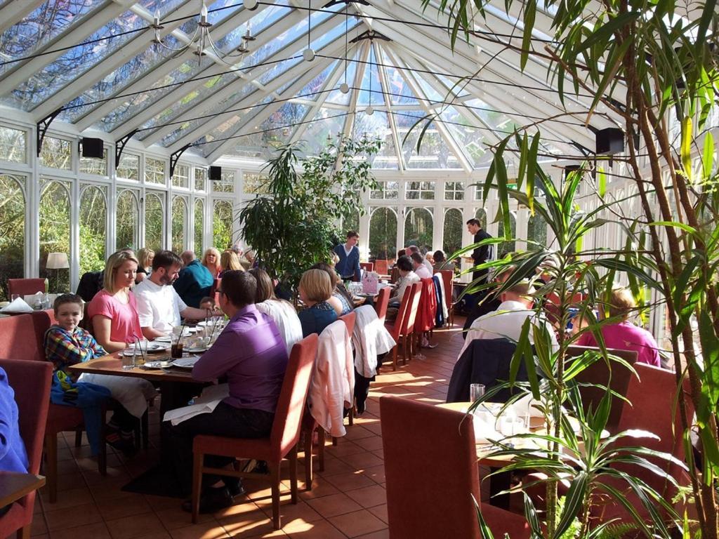Kincaid House Hotel Milton of Campsie Esterno foto